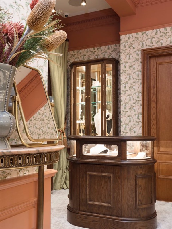 A beautifully designed jewellery shop