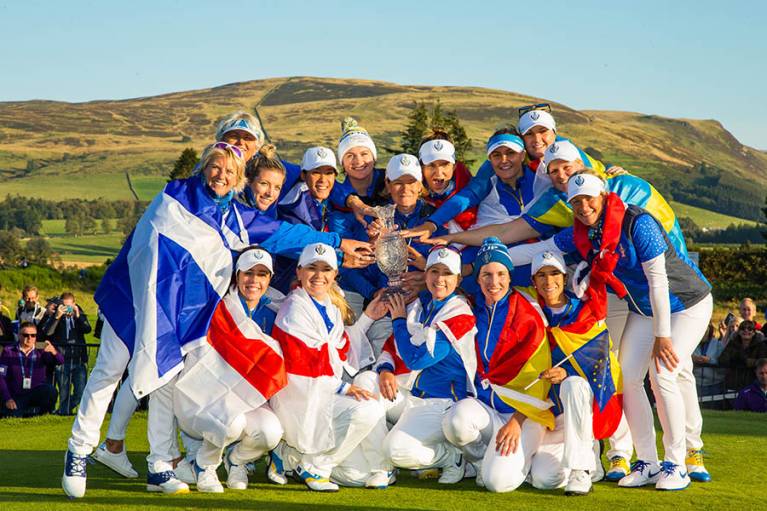 The European Team with The Solheim Cup after winning at Gleneagles in 2019