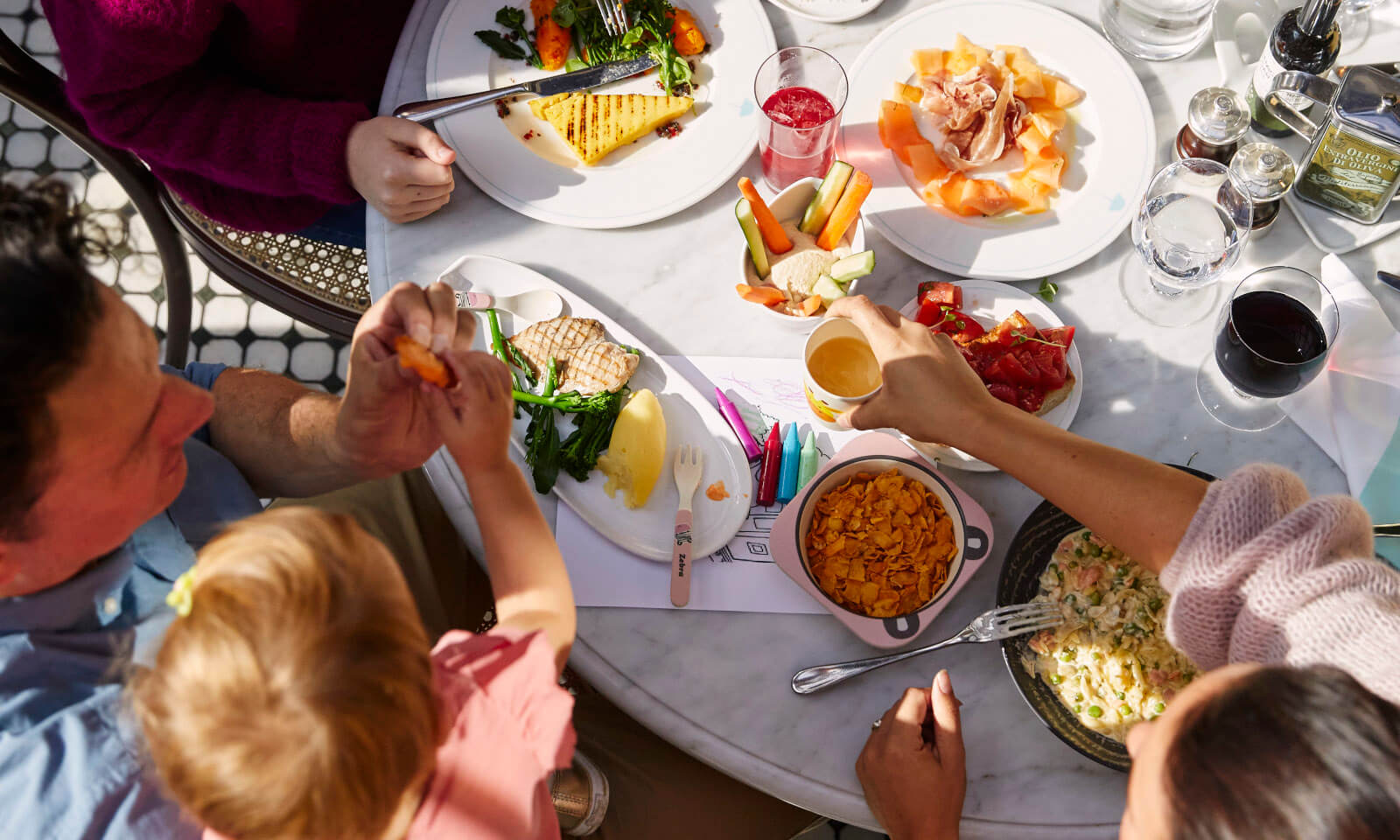 family dining in birnam restaurant